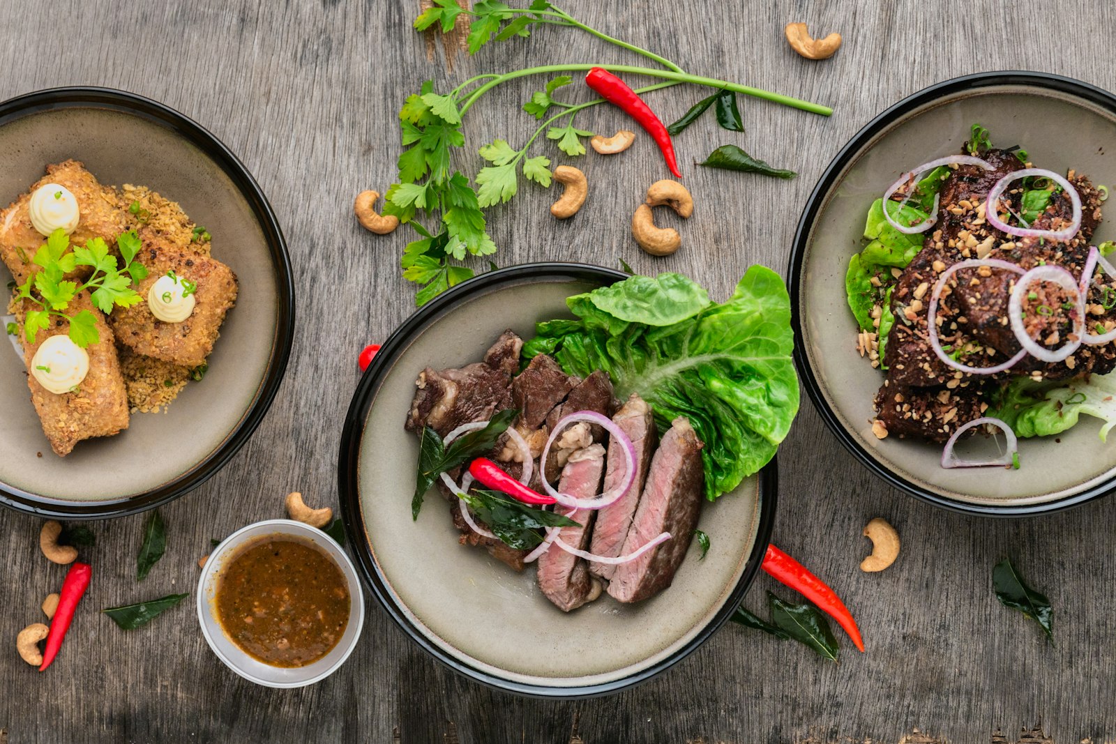 Eating Like a Local: How to Find Good Food Without Reading 40 Reviews